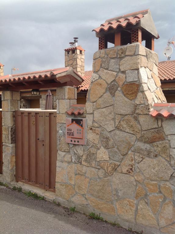 Casa Rural La Vega De Gredos Hostal San Martin de la Vega del Alberche Exterior foto